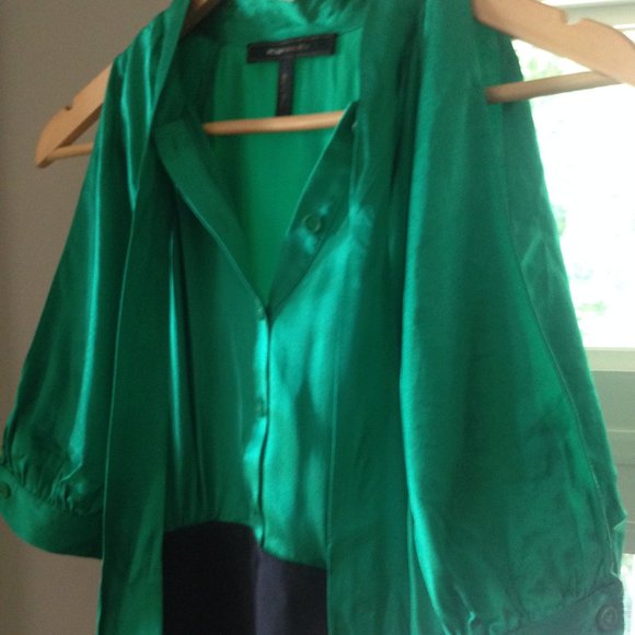 BCBG MaxAzria Green Silk shirt/Grey Skirt DRESS - Picture 4 of 6